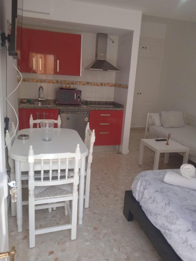 Coqueto Estudio Con Piscina